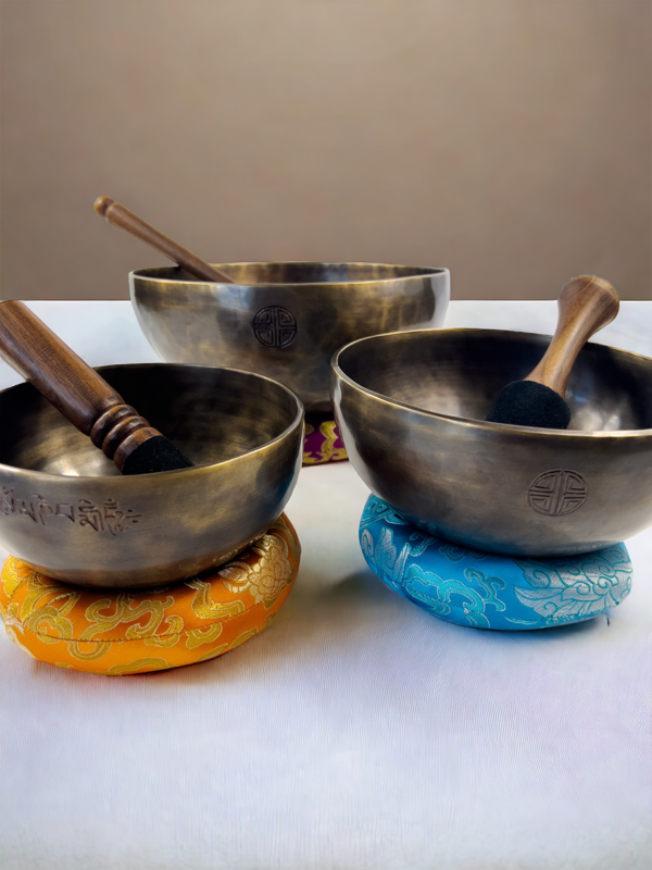 Tibetan singing bowls